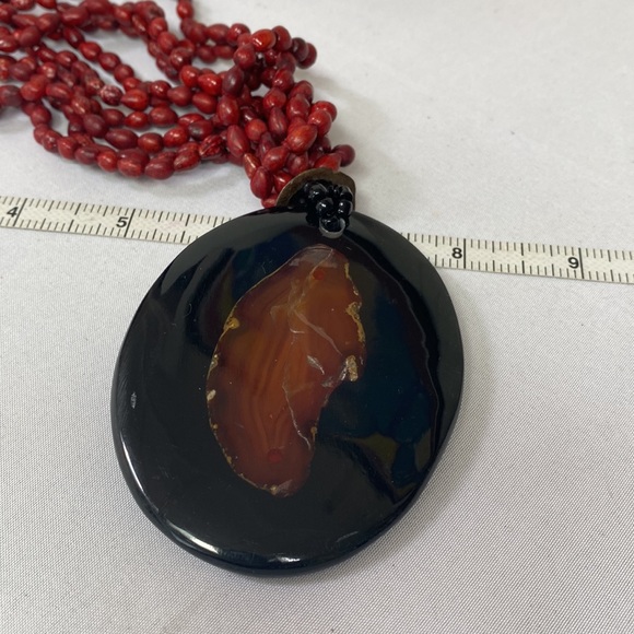 Beautiful multi strand red seed bead necklace with large medallion - Picture 8 of 9